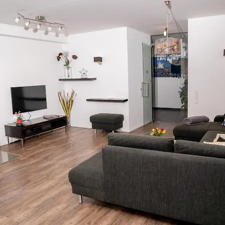 Jessica Apartment