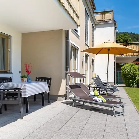 アパート Jessica レオガング